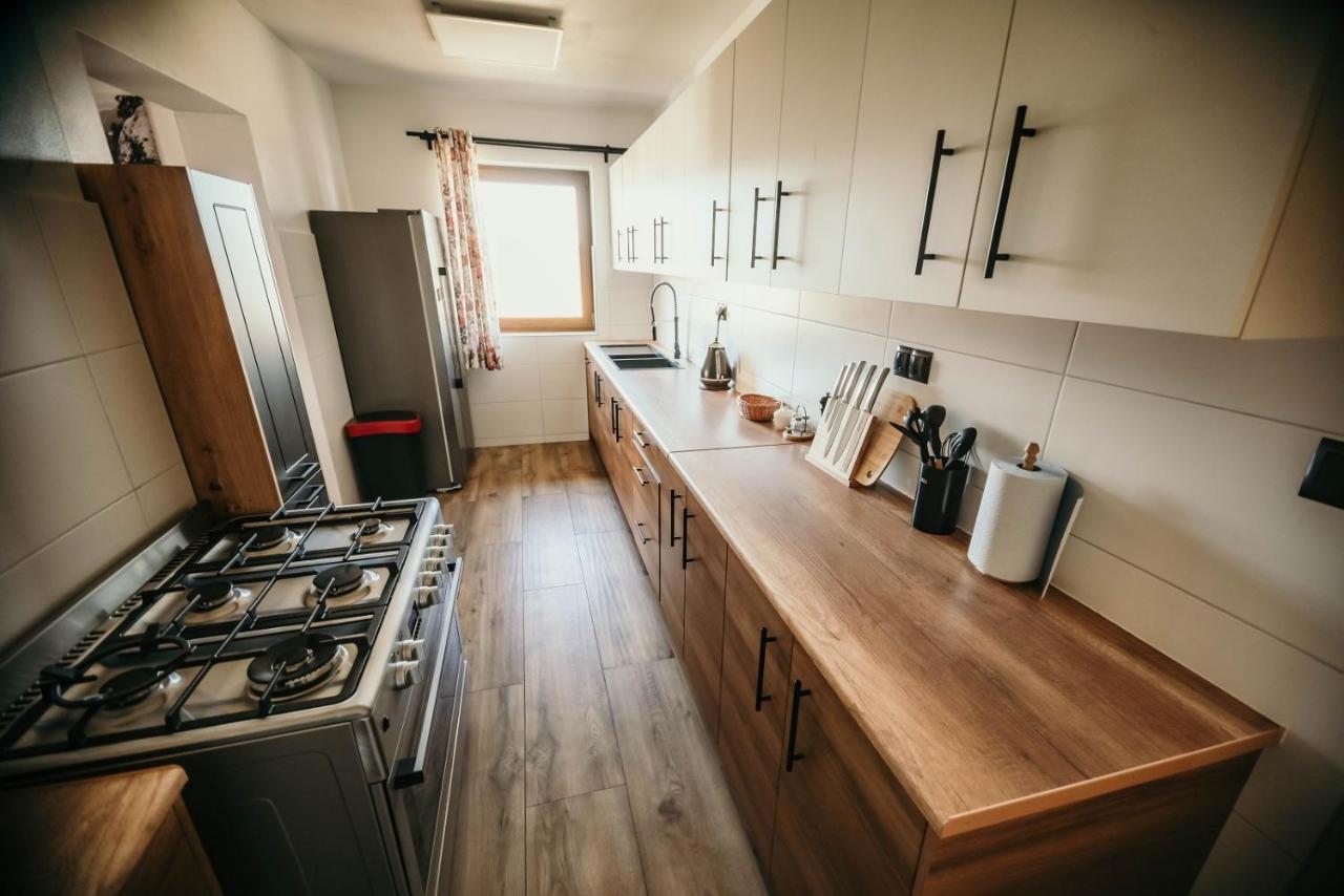 Tarasówka u Zająca Acomodação com café da manhã Czerwienne Exterior foto