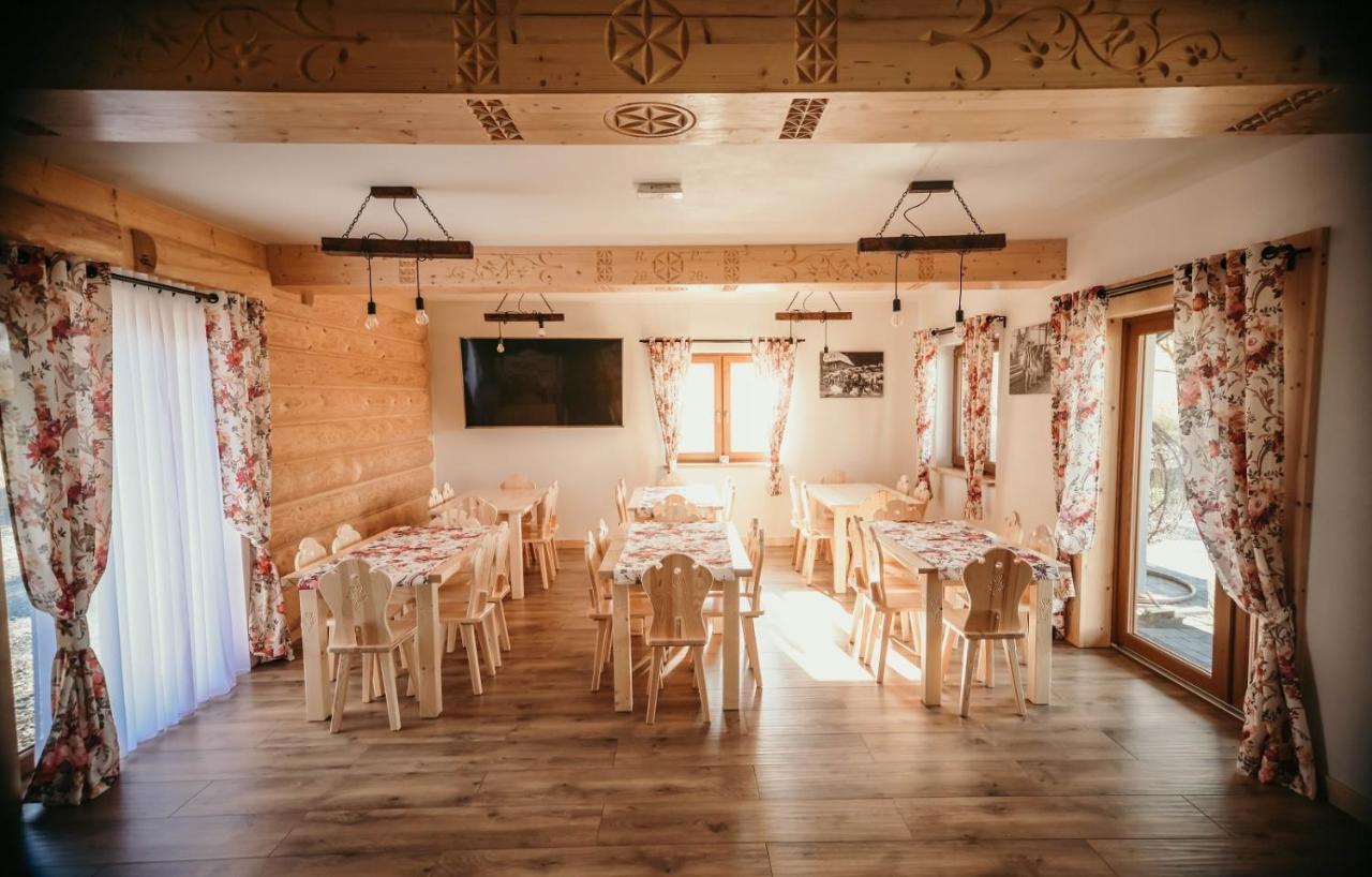 Tarasówka u Zająca Acomodação com café da manhã Czerwienne Exterior foto