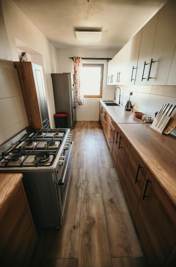 Tarasówka u Zająca Acomodação com café da manhã Czerwienne Exterior foto