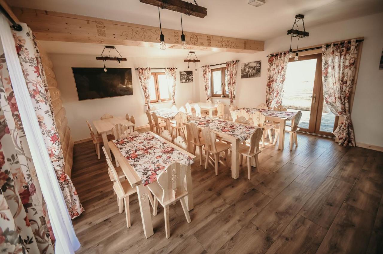 Tarasówka u Zająca Acomodação com café da manhã Czerwienne Exterior foto