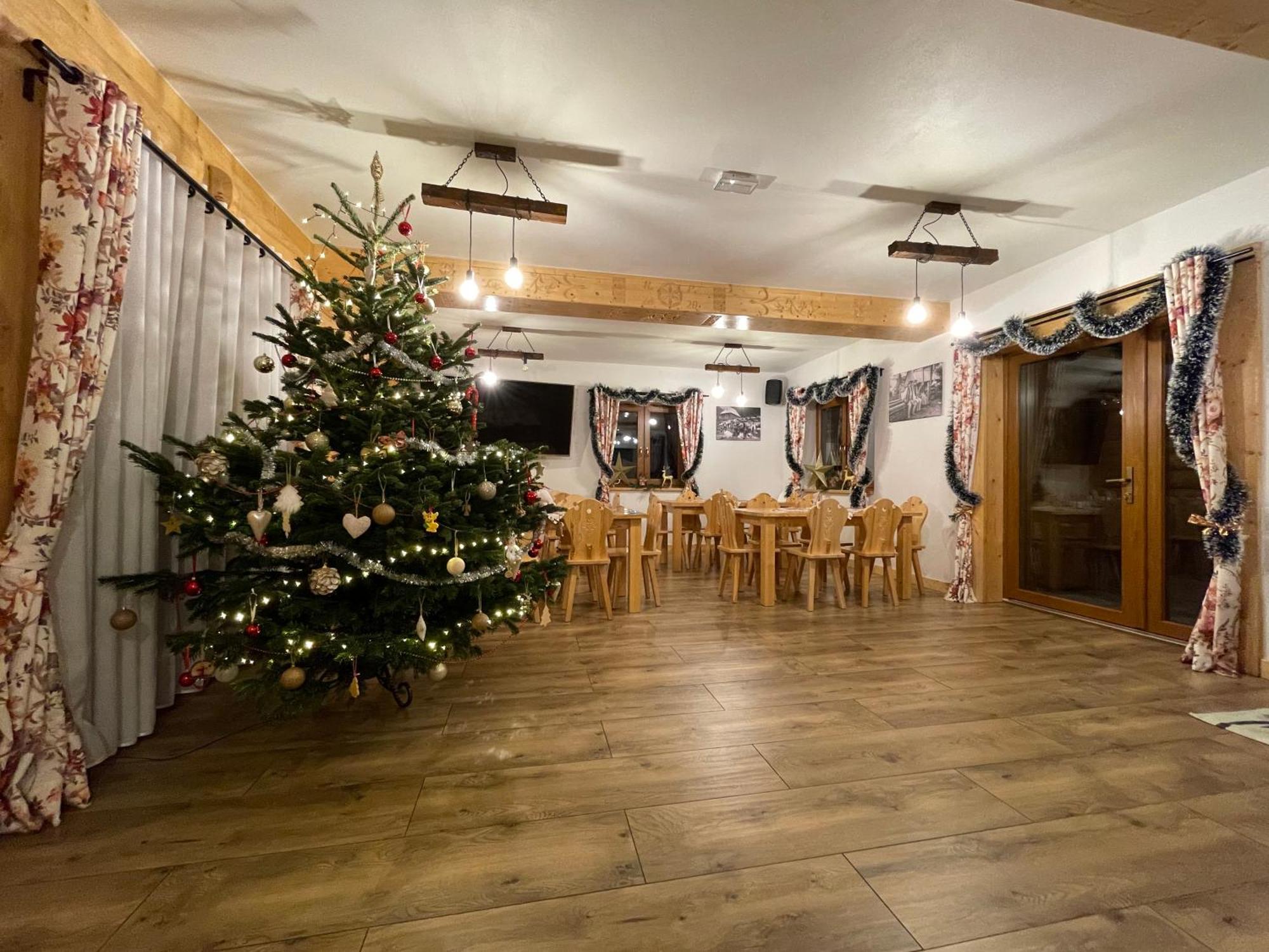 Tarasówka u Zająca Acomodação com café da manhã Czerwienne Exterior foto